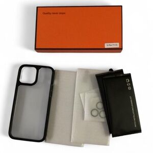 Black and Clear Phone Case  and Screen Protector for iPhone 13 / 14 Pro Max